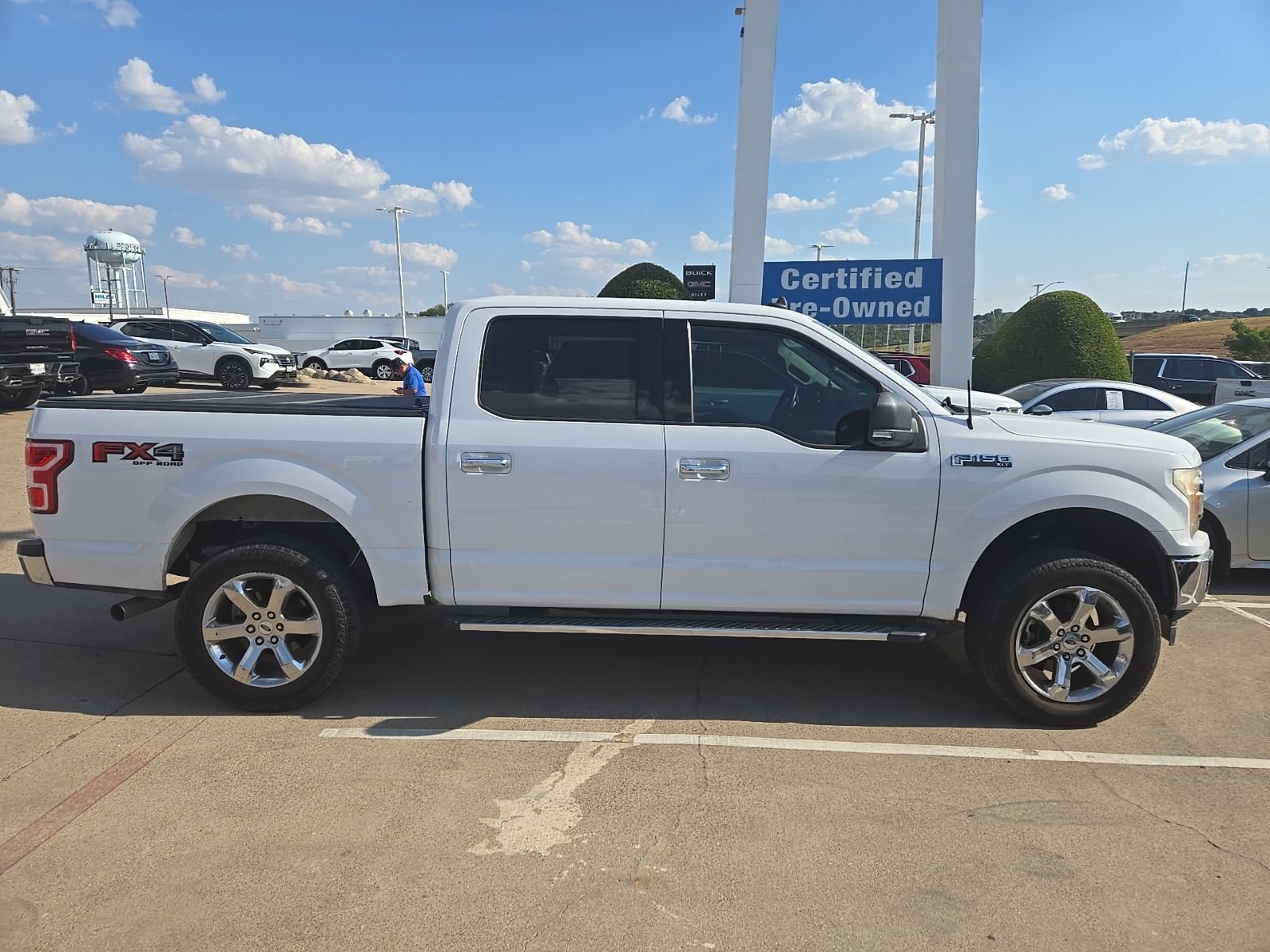 Used 2020 Ford F150 XLT w/ Equipment Group 302A Luxury AWD/4WD image 9