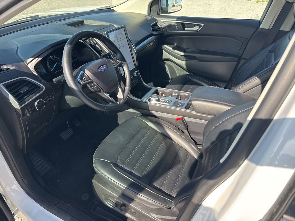 Used 2023 Ford Edge SEL w/ Convenience Package AWD/4WD image 22