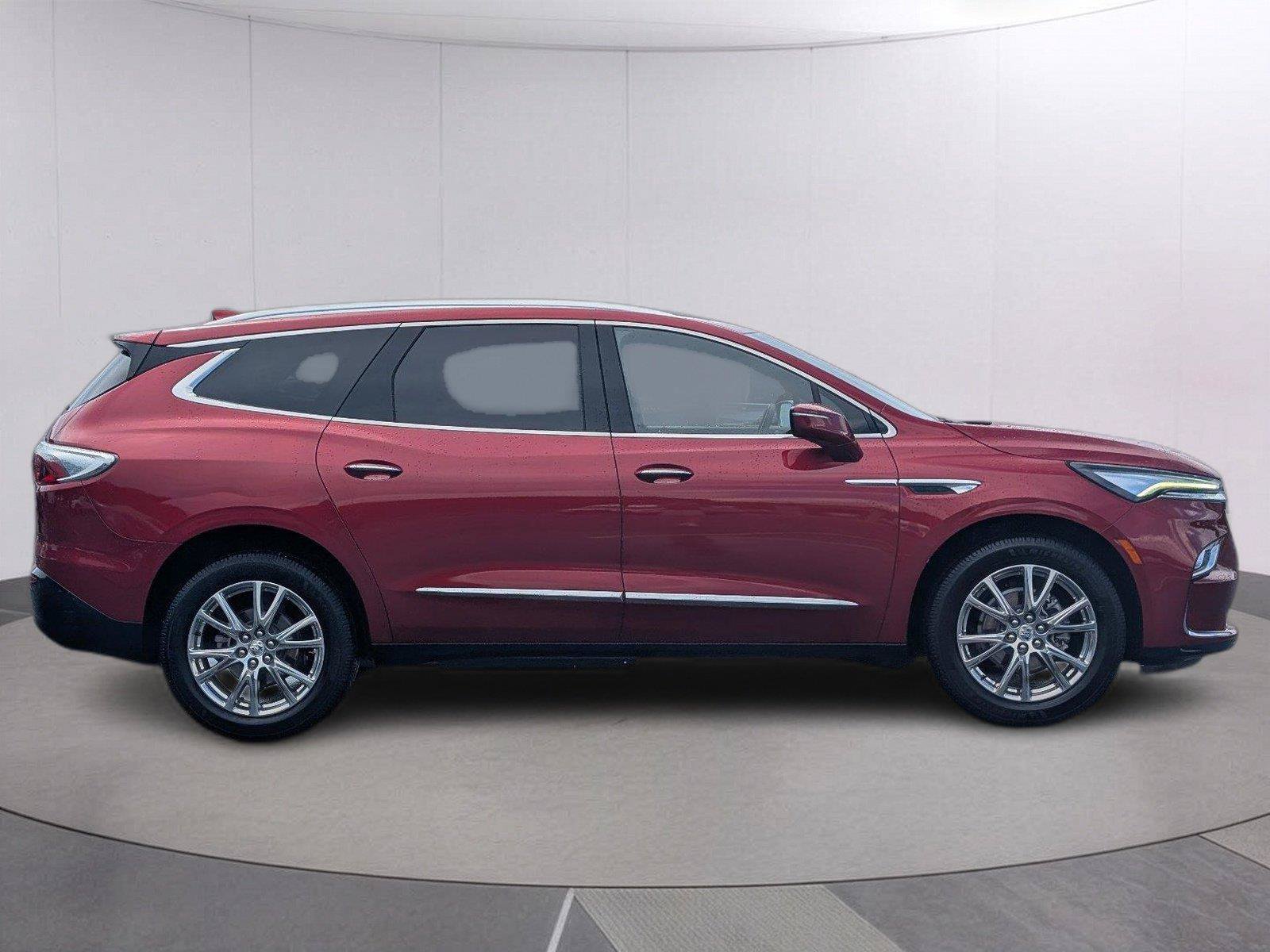Used 2023 Buick Enclave Premium w/ Experience Buick Package FWD image 6