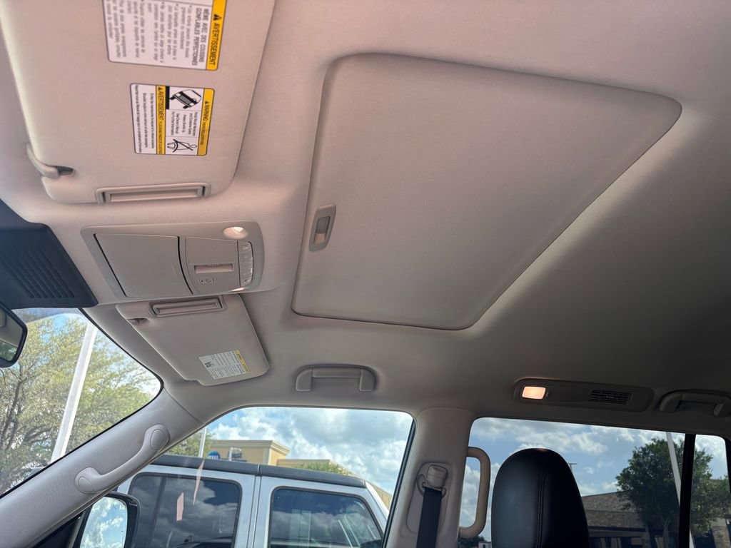 Used 2021 Nissan Armada SL w/ Captain's Chairs Package RWD image 12