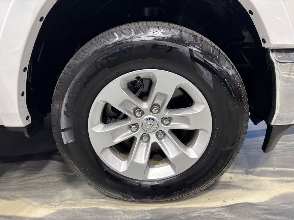 Used 2021 RAM 1500 Laramie image 24