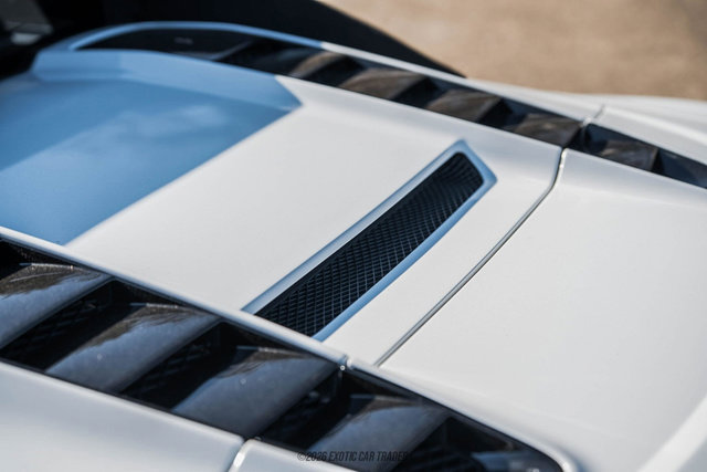 Used 2015 Audi R8 V8 w/ Full Leather Package image 86