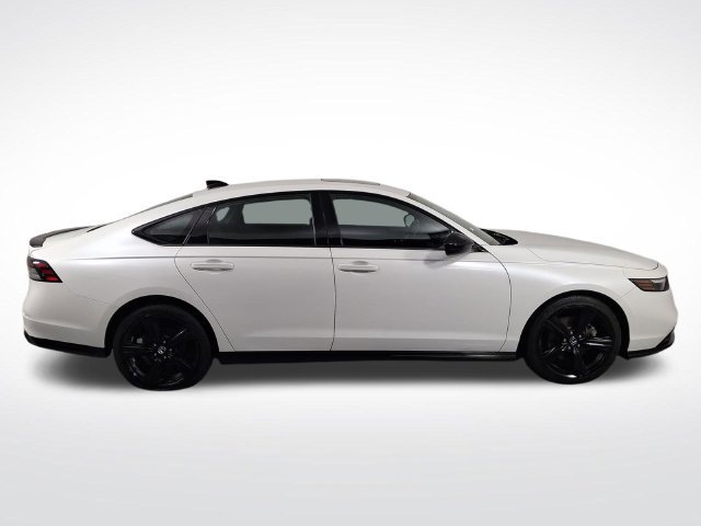 Used 2023 Honda Accord Sport image 35