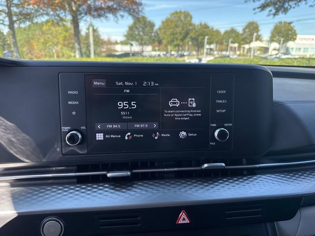 Certified 2023 Kia Carnival LX image 22