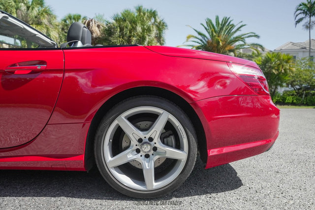 Used 2013 Mercedes-Benz SL 550 image 5