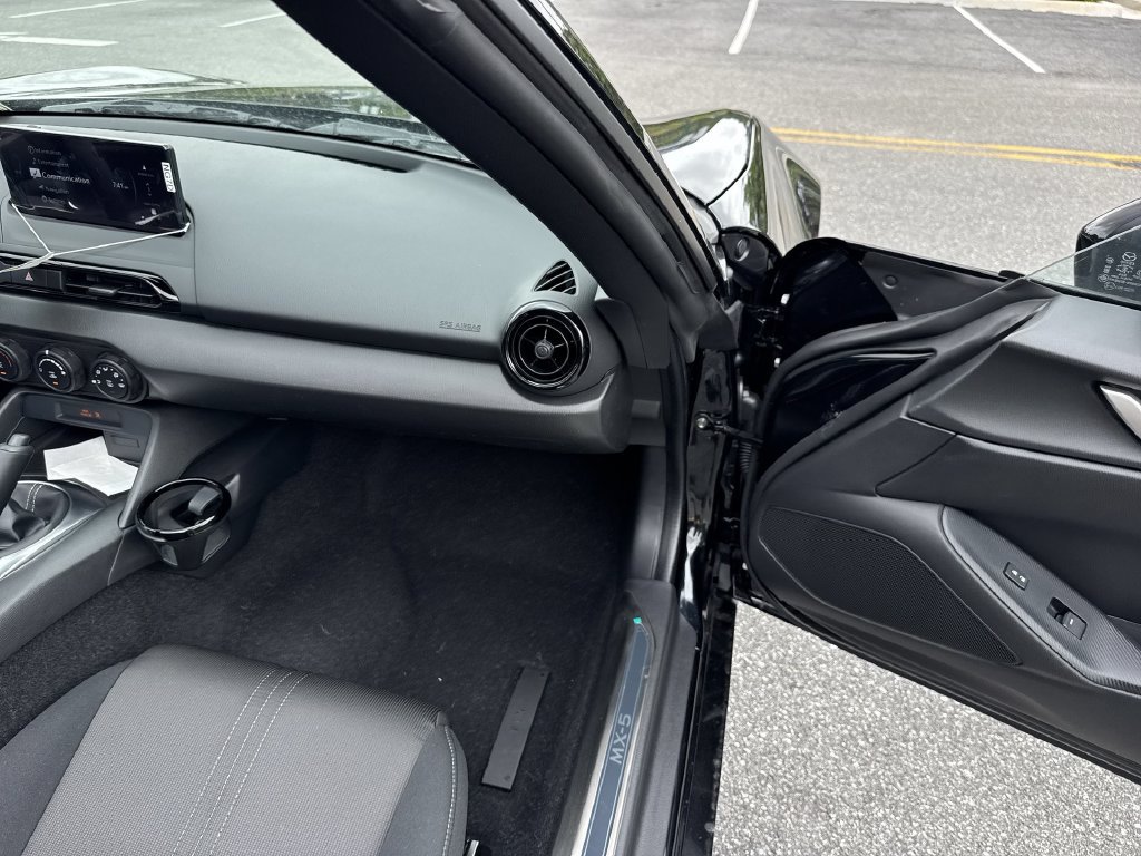 New 2026 MAZDA MX-5 Miata Sport w/ Interior Package RWD image 21