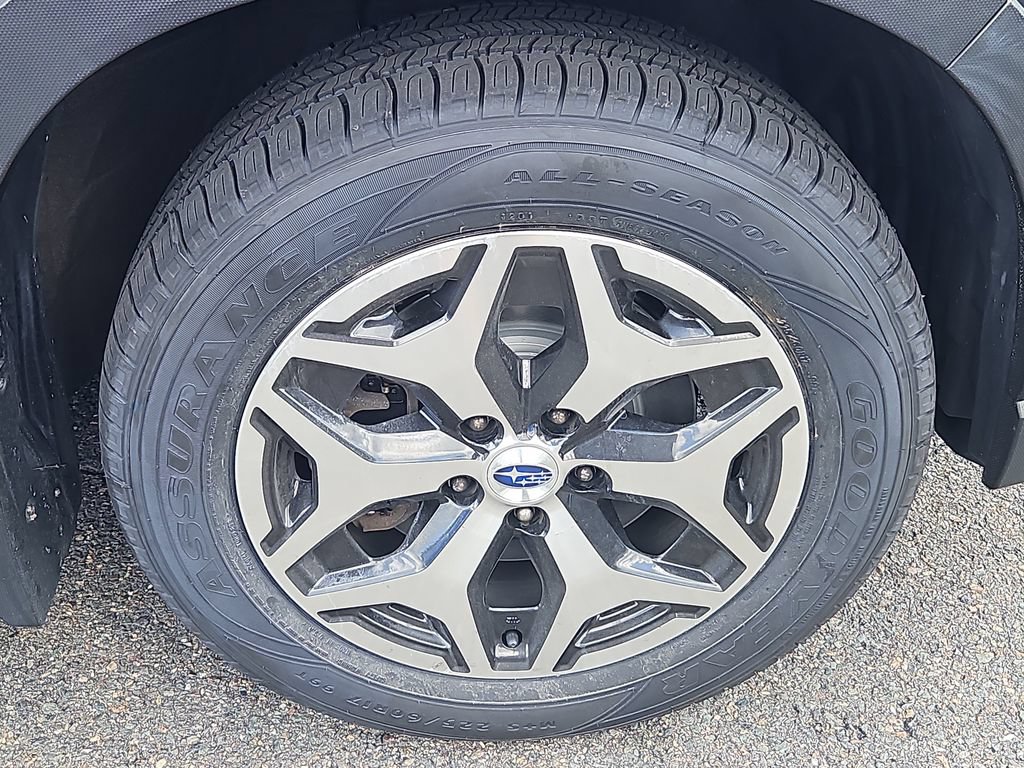 Used 2019 Subaru Forester Premium AWD/4WD image 8