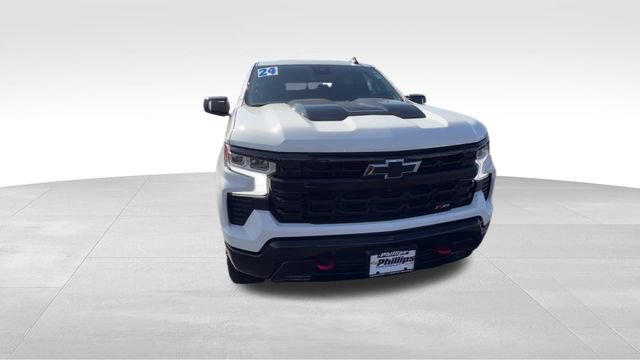 Used 2024 Chevrolet Silverado 1500 LT Trail Boss w/ LT Trail Boss Premium Package AWD/4WD image 9