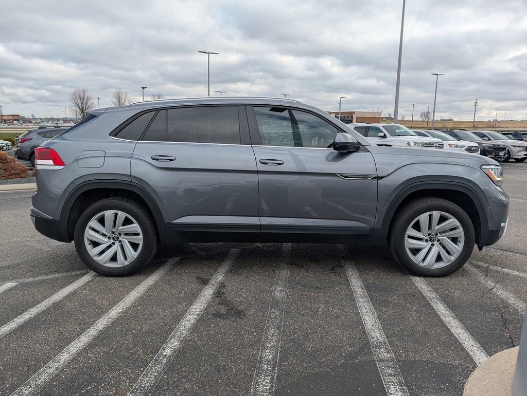 Used 2023 Volkswagen Atlas Cross Sport SE image 8