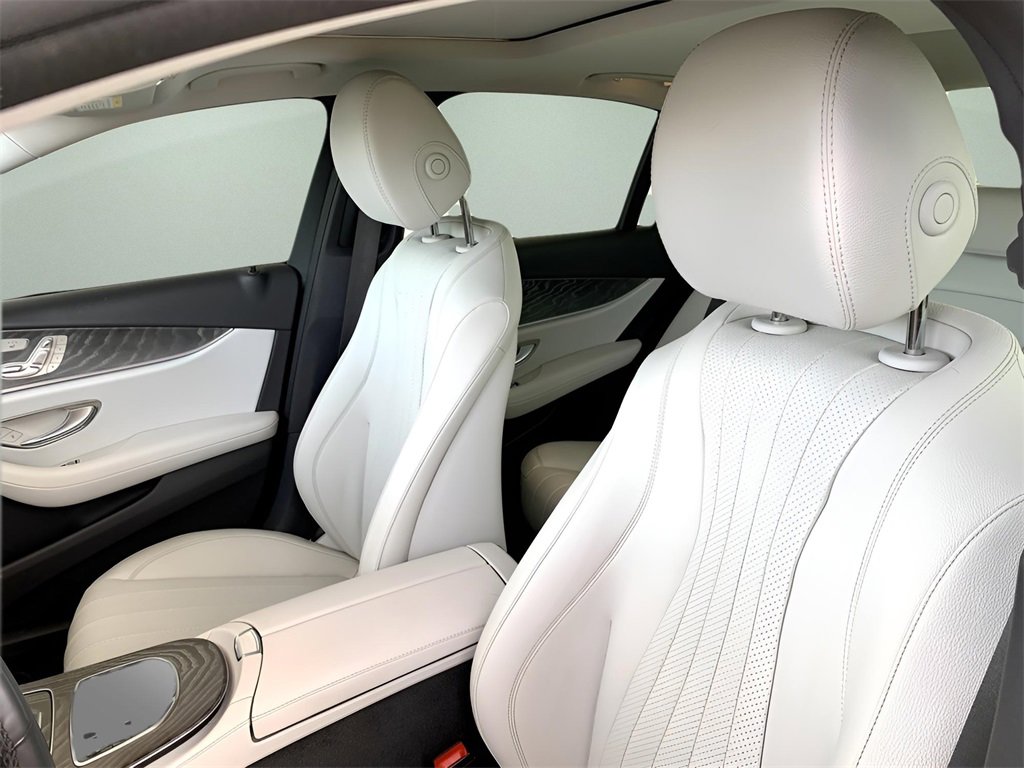 Used 2021 Mercedes-Benz E 350 Sedan image 16