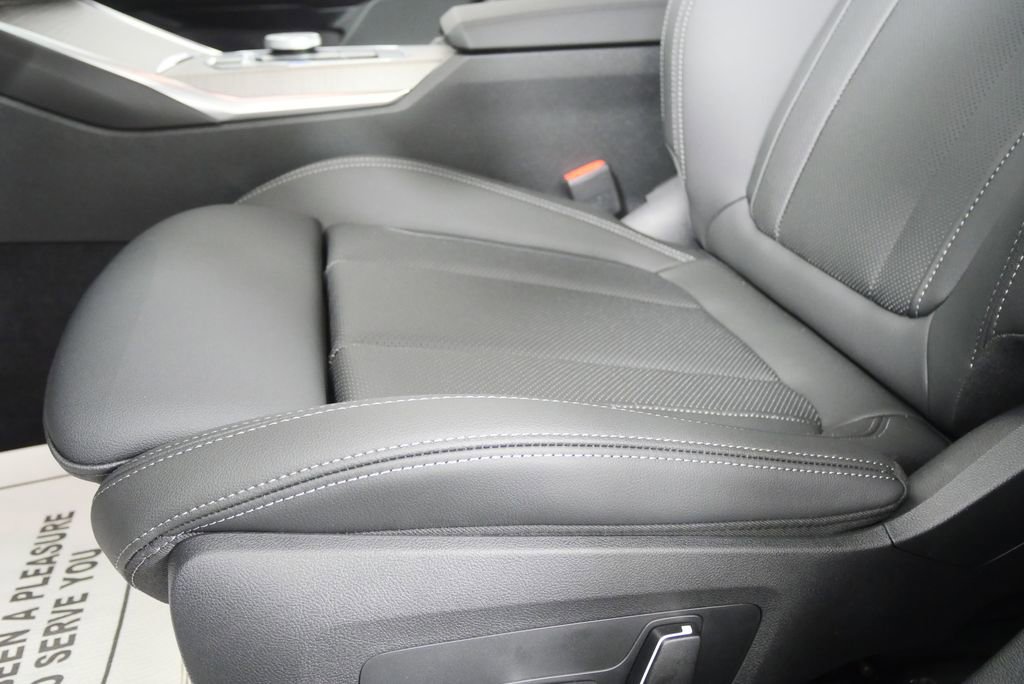 New 2026 BMW i4 eDrive40 w/ Premium Package RWD image 9