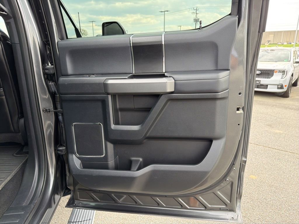 Used 2018 Ford F450 Platinum w/ Platinum Ultimate Package AWD/4WD image 21