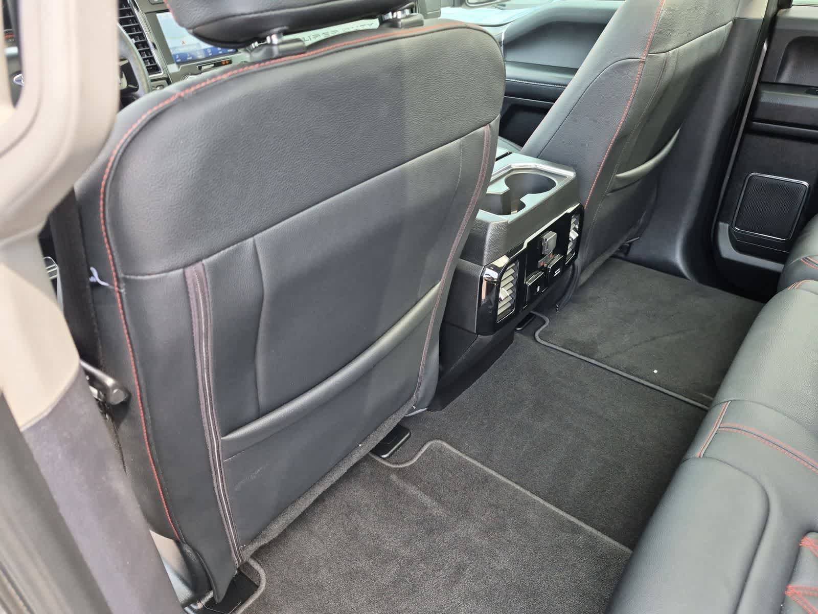 Used 2021 Ford F250 Lariat w/ Lariat Ultimate Package AWD/4WD image 18