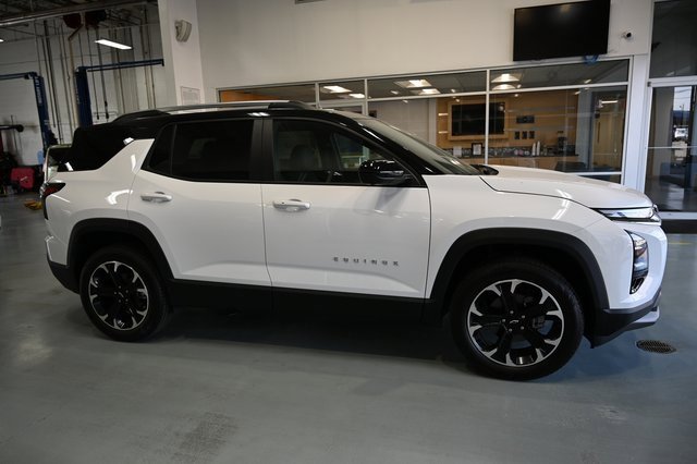 New 2026 Chevrolet Equinox LT w/ Convenience Package II image 4