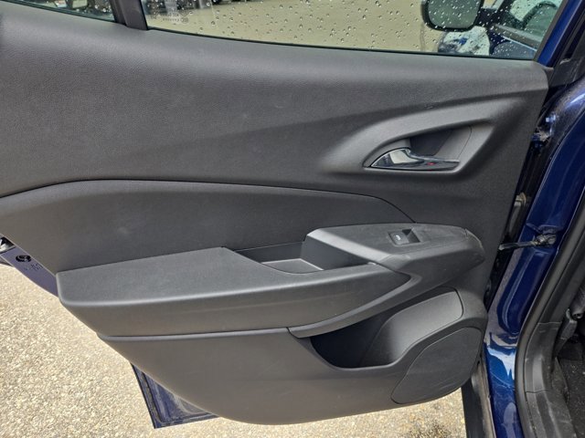 Certified 2024 Chevrolet Trax LS w/ LS Convenience Package image 22