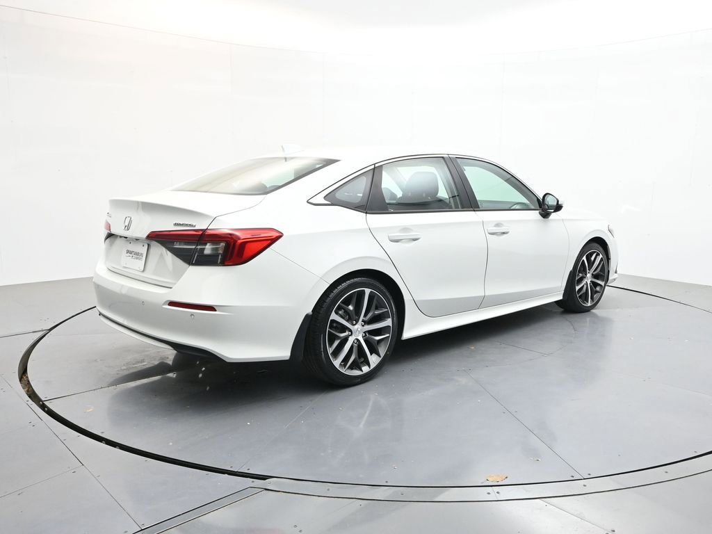 Used 2023 Honda Civic Touring image 7