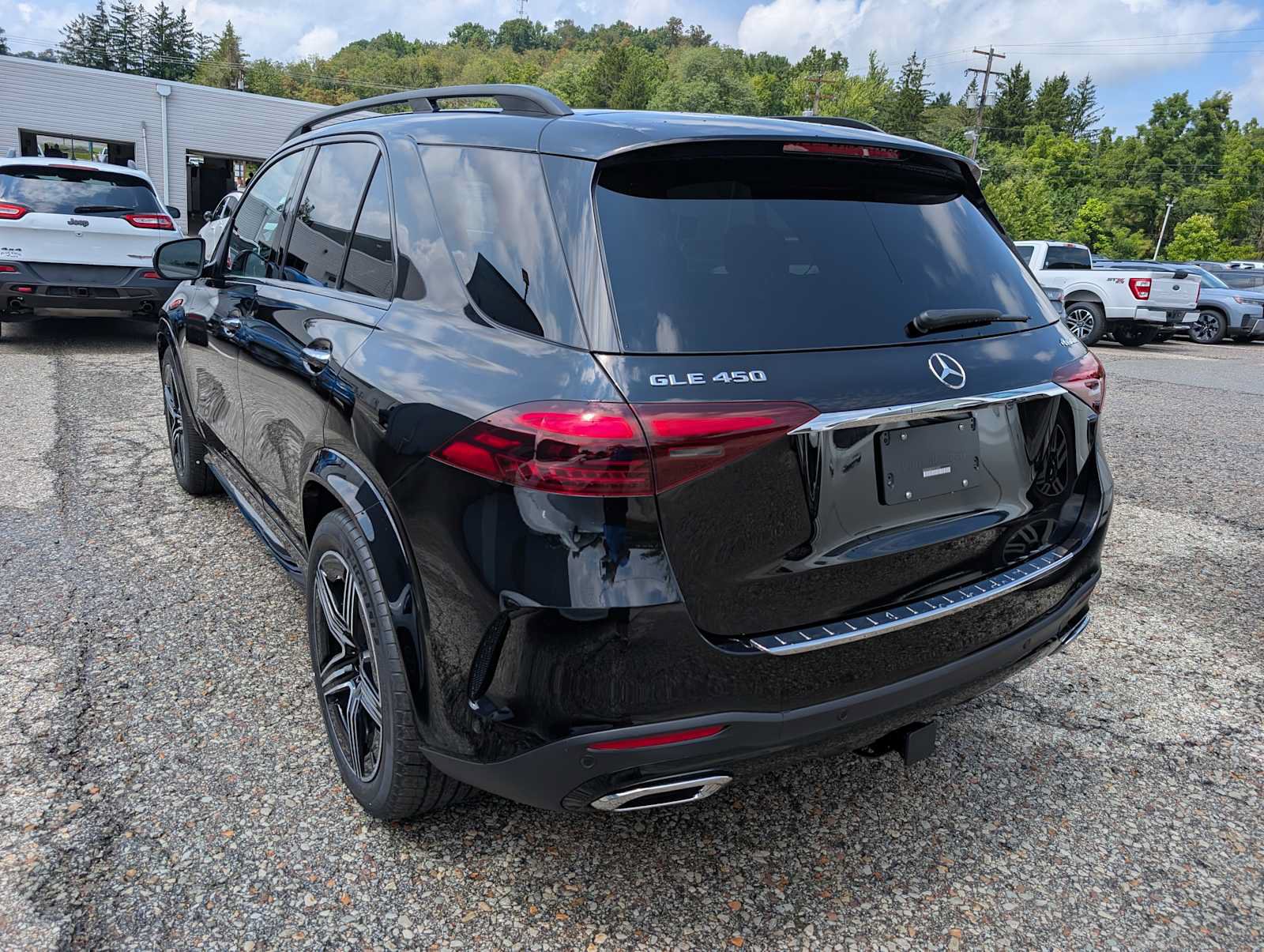 New 2026 Mercedes-Benz GLE 450 4MATIC image 9