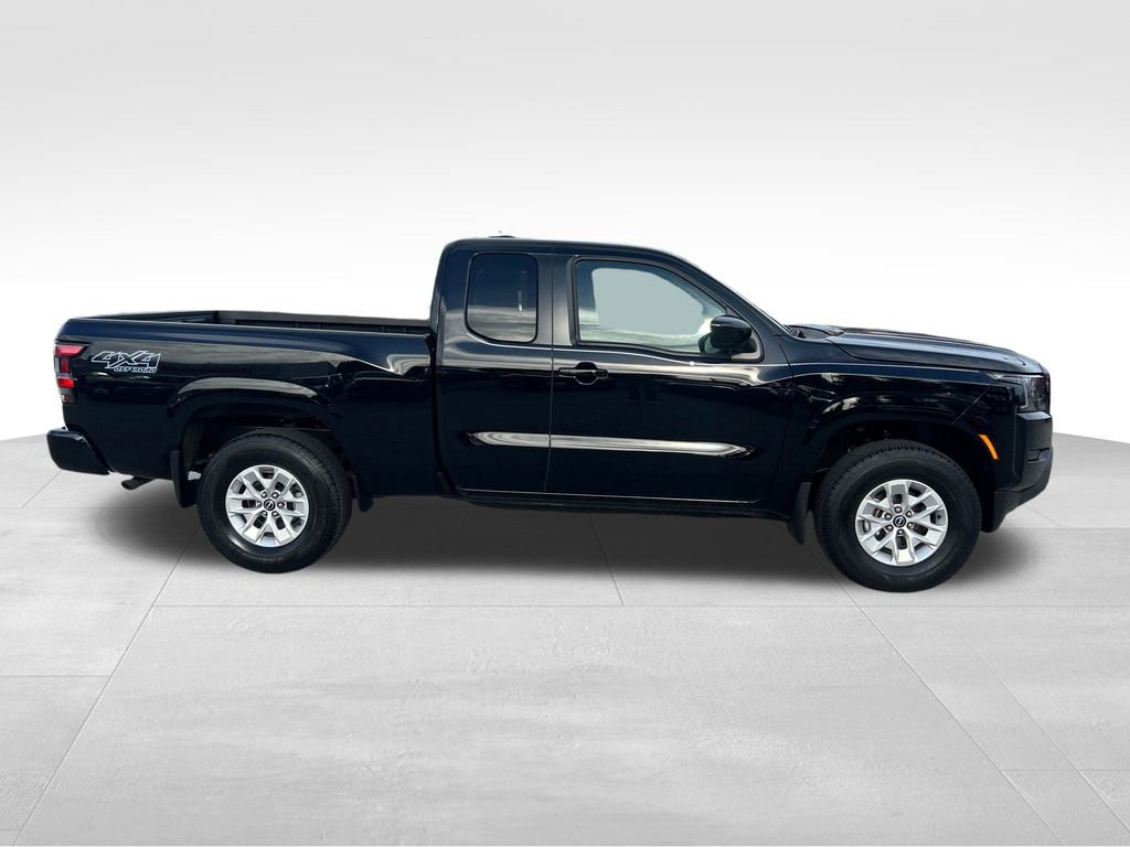 Used 2024 Nissan Frontier SV w/ Technology Package image 7