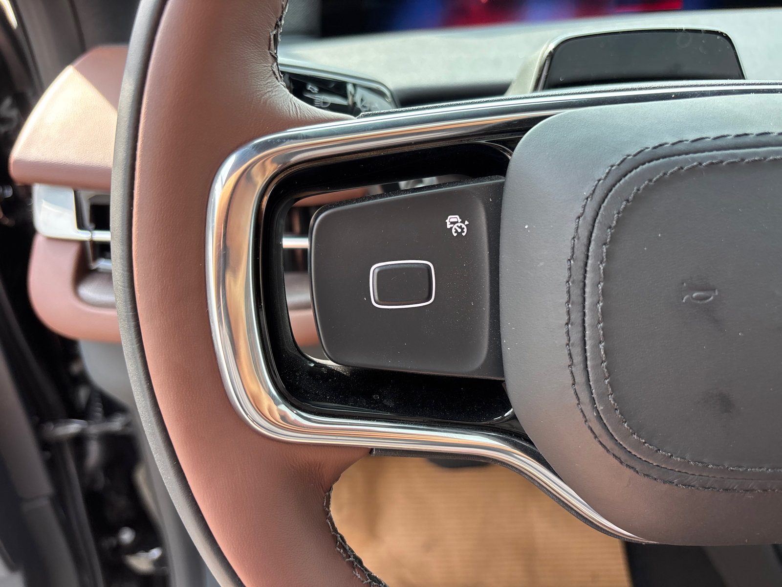 New 2026 Lincoln Navigator Reserve AWD/4WD image 16