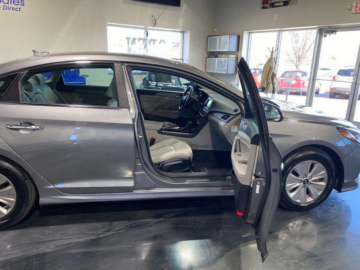 Used 2019 Hyundai Sonata SE image 17