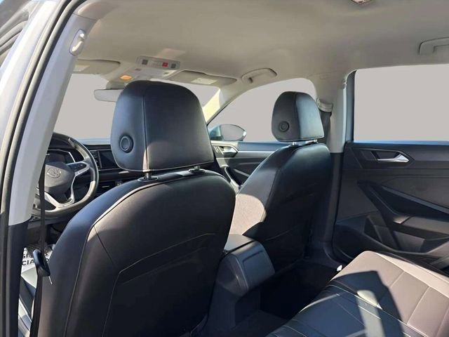 Used 2024 Volkswagen Jetta SE image 7