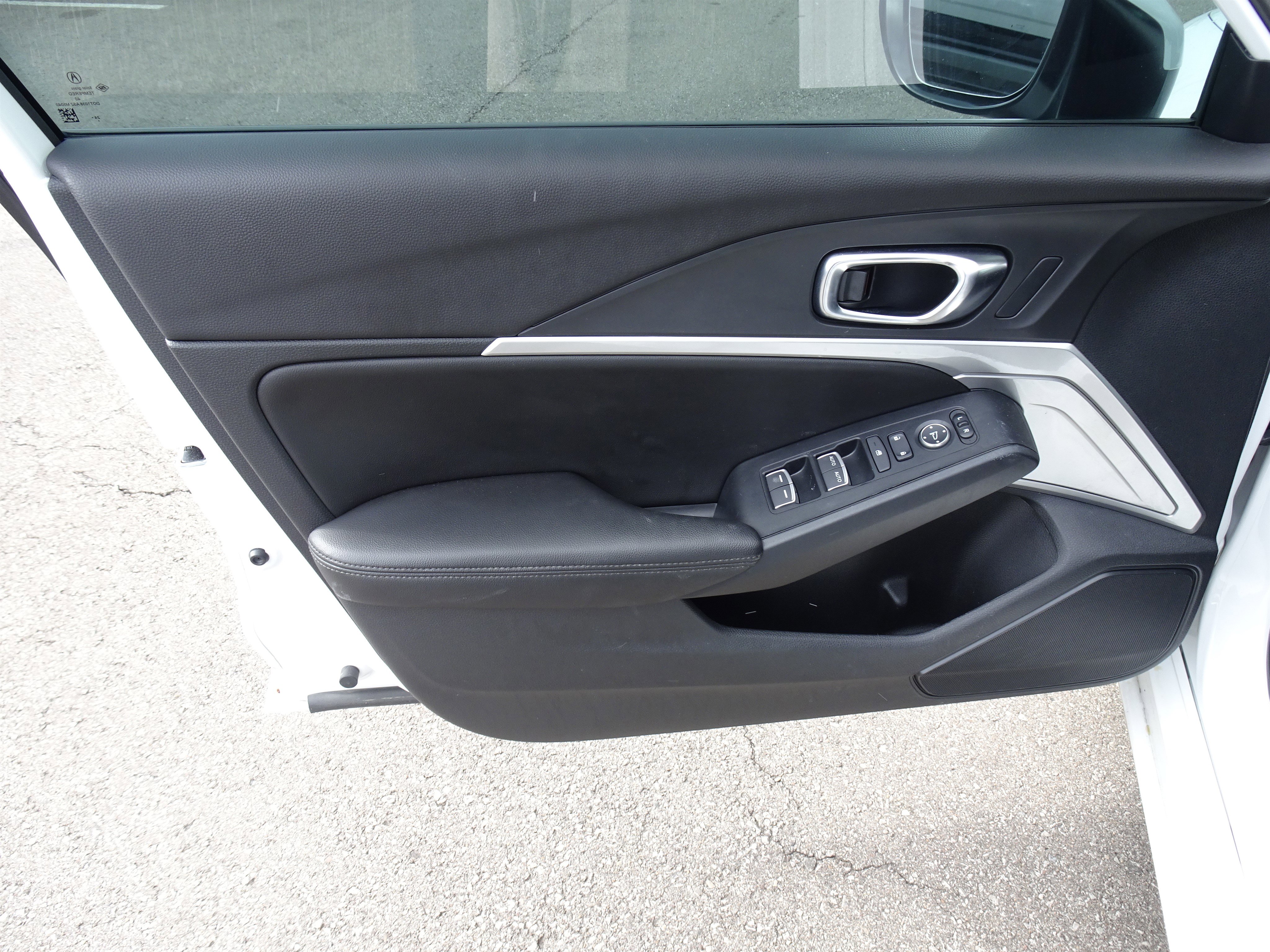 Used 2025 Acura Integra image 12