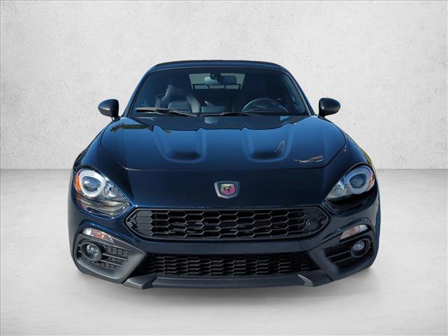Used 2018 FIAT 124 Spider Abarth w/ Convenience Group video 2