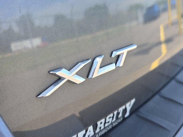 Certified 2023 Ford Explorer XLT w/ Equipment Group 202A AWD/4WD image 7