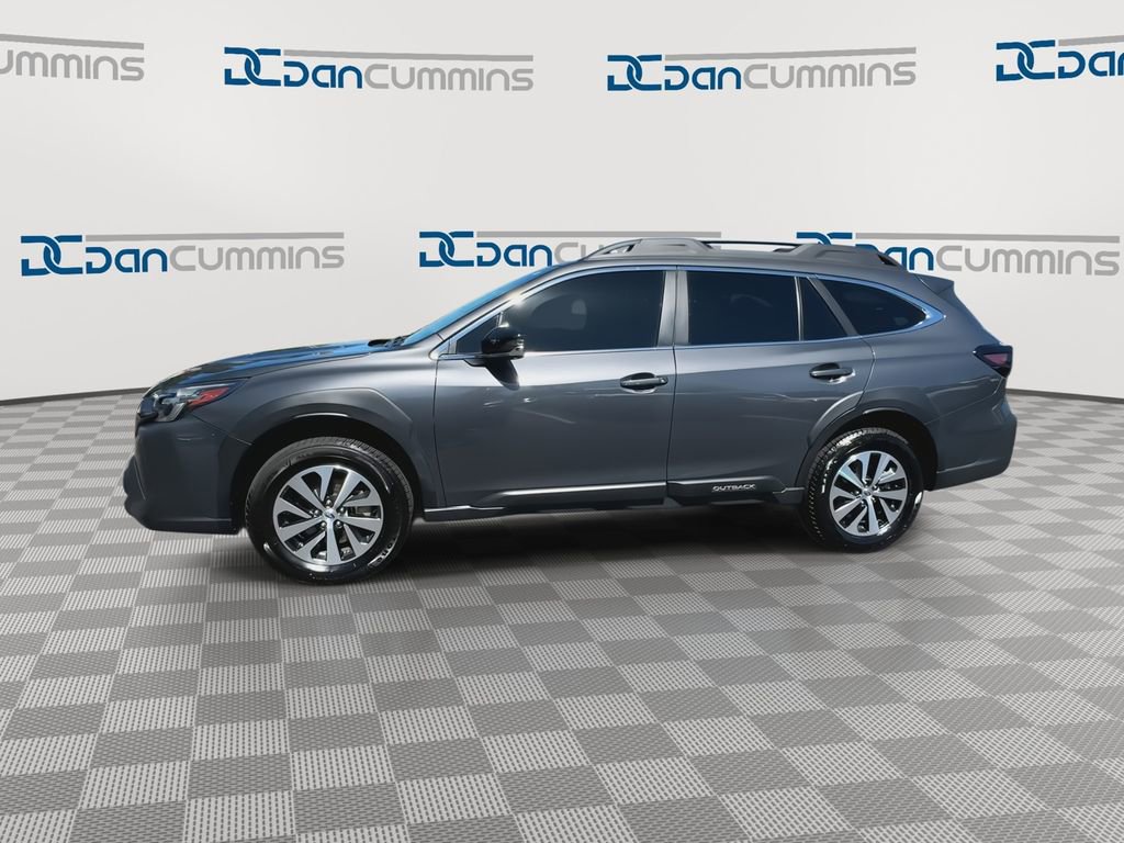 Used 2024 Subaru Outback Premium AWD/4WD image 5