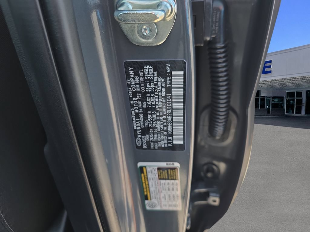 Certified 2024 Hyundai Kona SEL FWD image 37