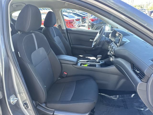 Used 2025 Nissan Sentra SV FWD image 29