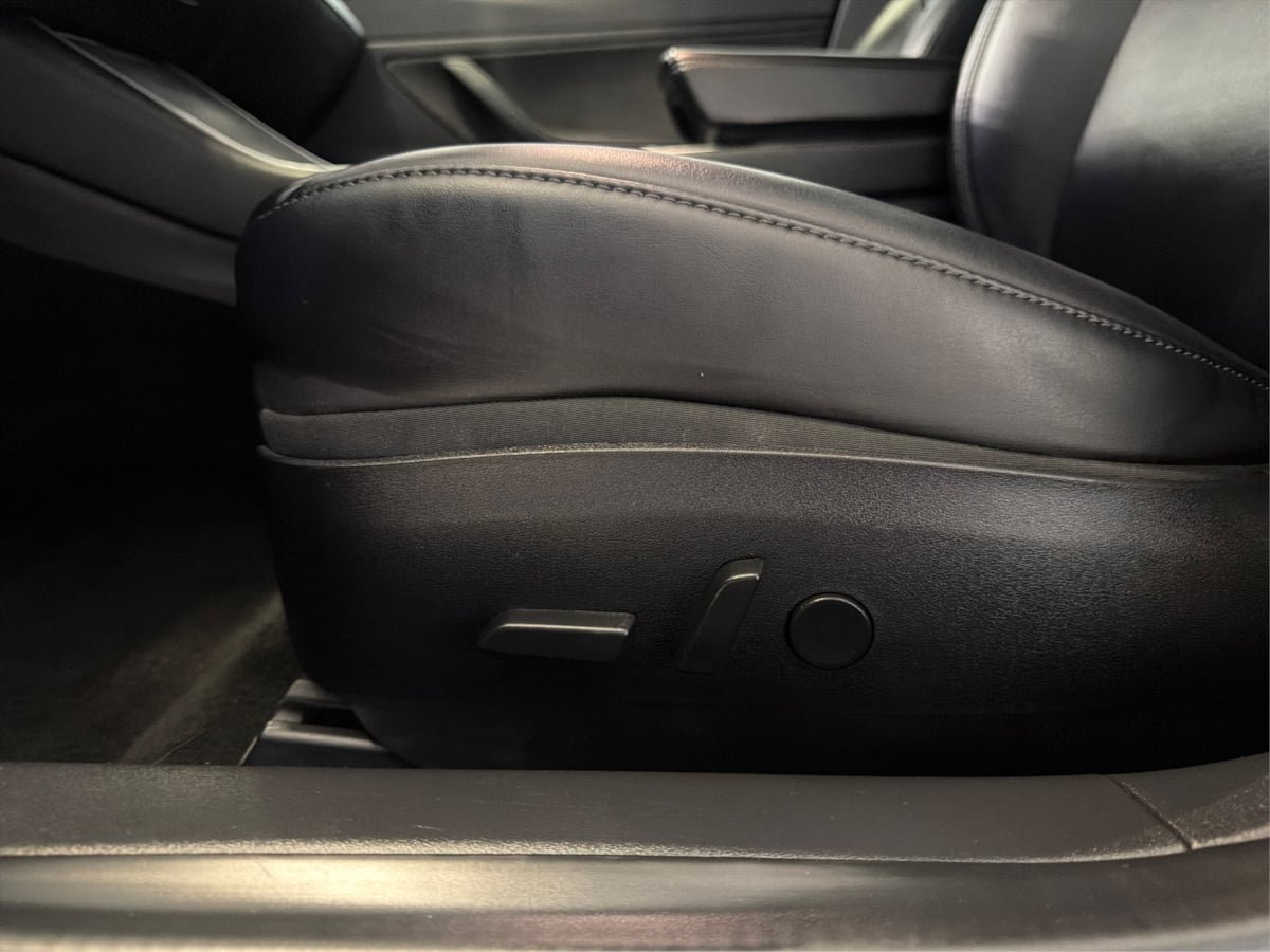 Used 2018 Tesla Model 3 Long Range RWD image 20
