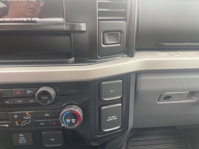 New 2025 Ford F550 4x4 Crew Cab Super Duty w/ XLT Value Package image 30