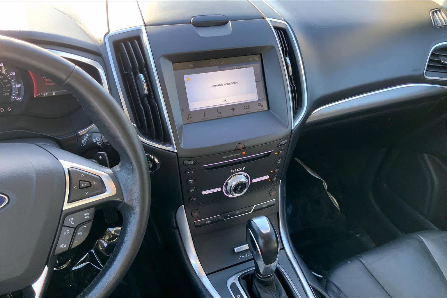 Used 2017 Ford Edge Titanium w/ Technology Package FWD image 7