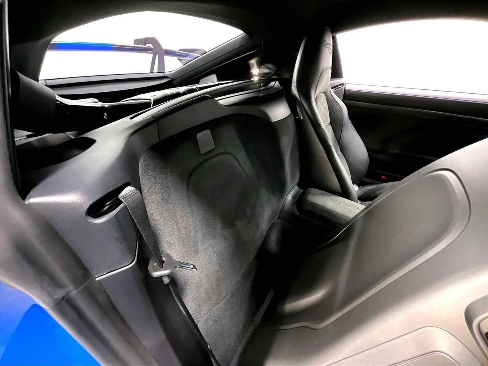Used 2024 Porsche 718 Cayman GT4 RS RWD image 29