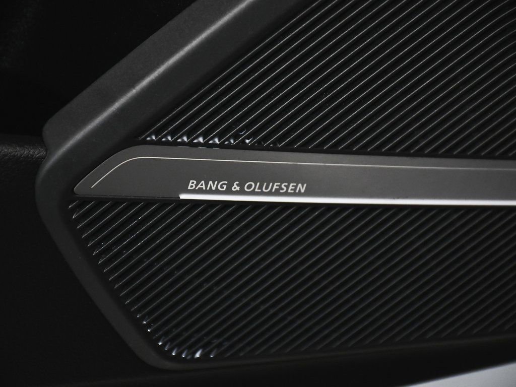 Used 2023 Audi SQ5 Premium Plus image 11