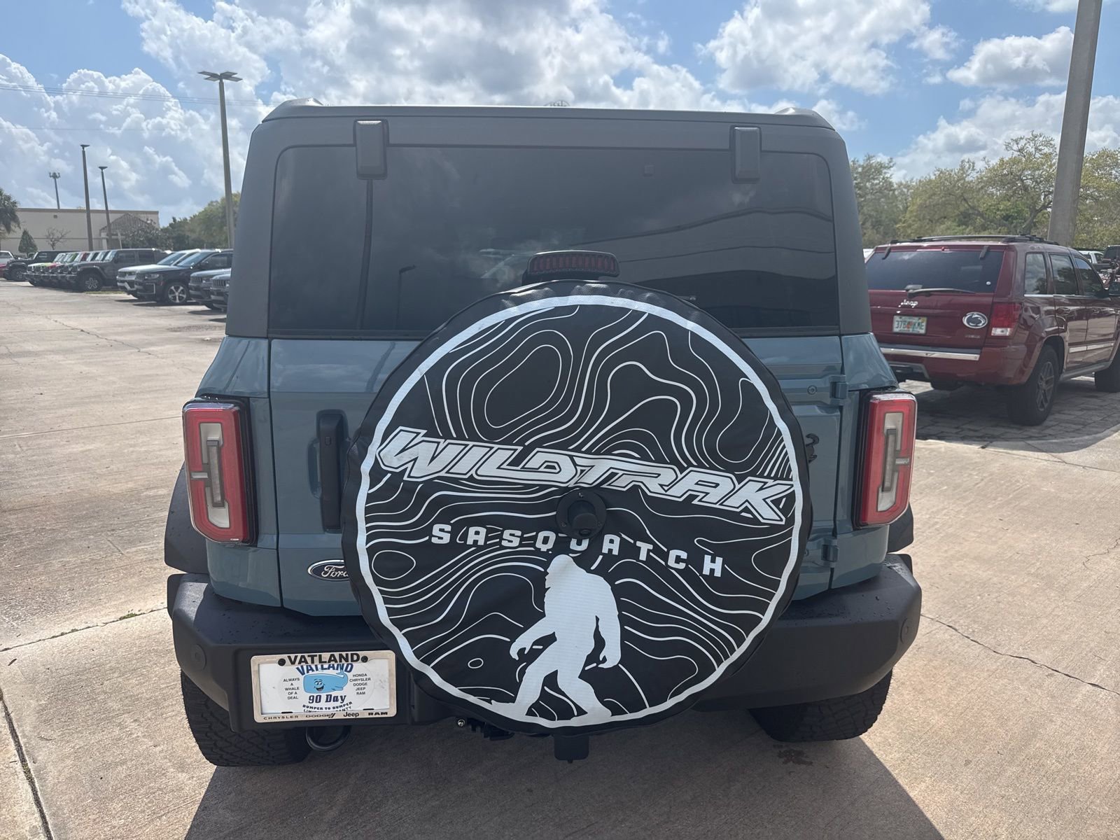 Used 2023 Ford Bronco Wildtrak image 4