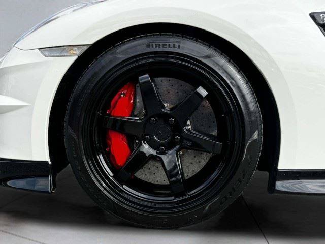 Used 2024 Nissan GT-R w/ Floor Mat Package AWD/4WD image 57