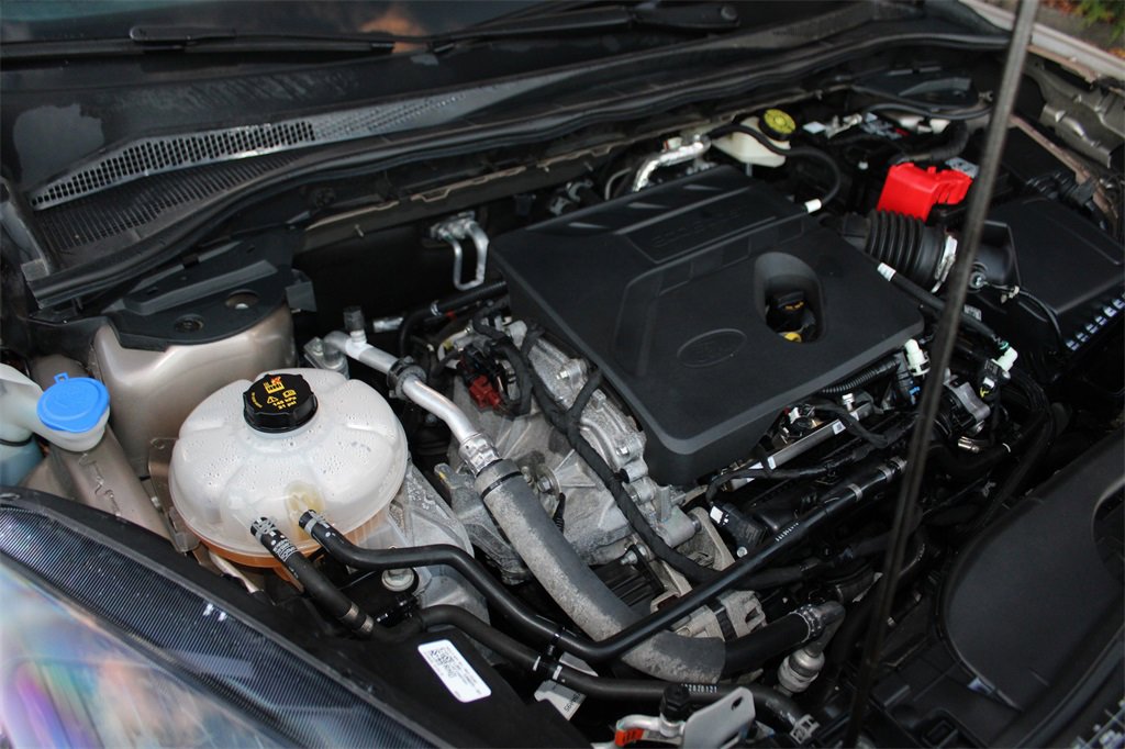 Used 2020 Ford Escape SE image 23