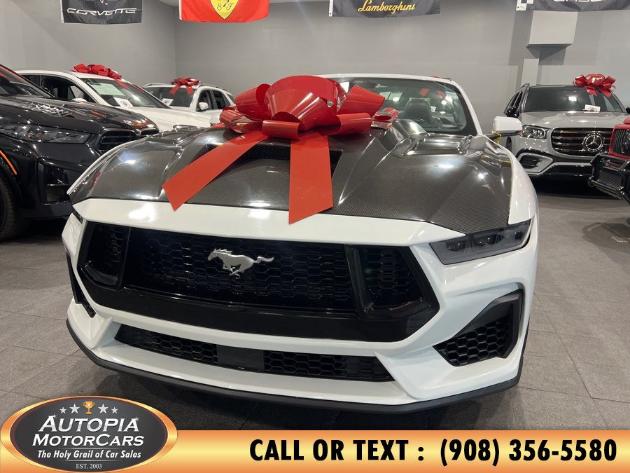 Used 2024 Ford Mustang GT Premium RWD image 1