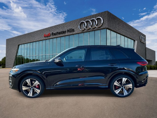 New 2026 Audi SQ5 Premium Plus AWD/4WD image 2