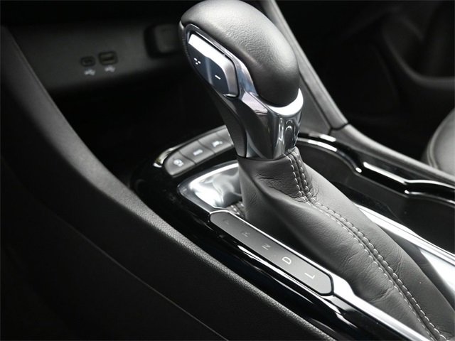 Used 2024 Buick Encore GX Sport Touring image 22