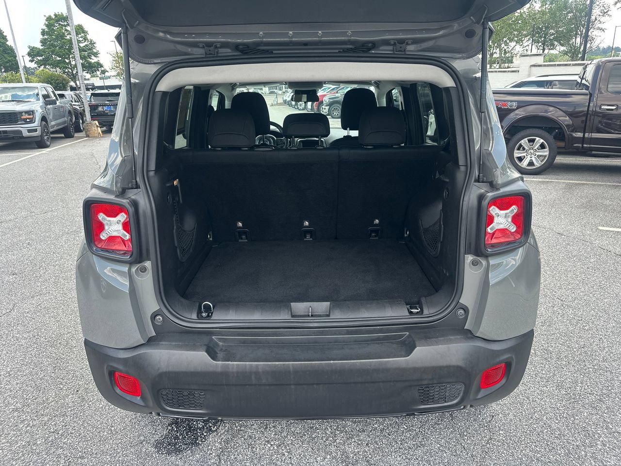 Used 2020 Jeep Renegade Altitude FWD image 20