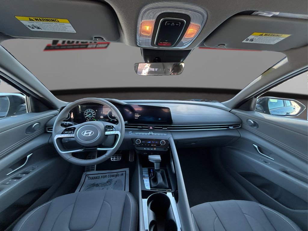 Certified 2025 Hyundai Elantra SEL image 24