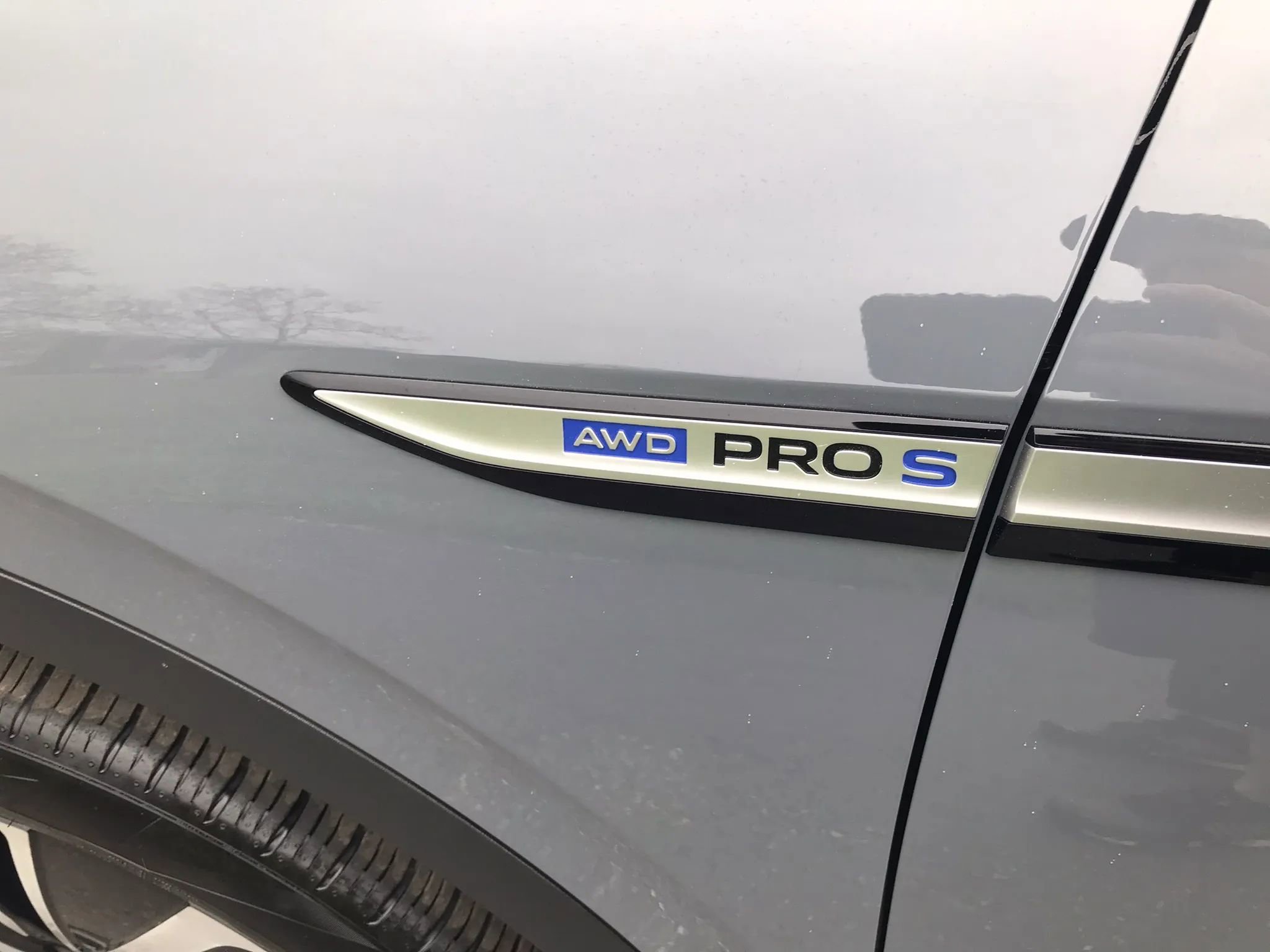 Used 2023 Volkswagen ID.4 Pro S Plus image 42