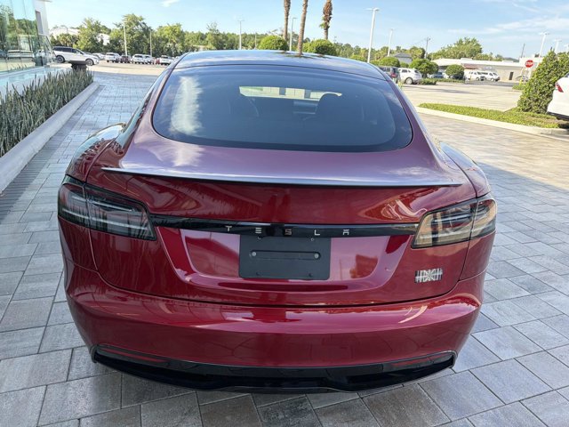 Used 2024 Tesla Model S Plaid AWD/4WD image 3