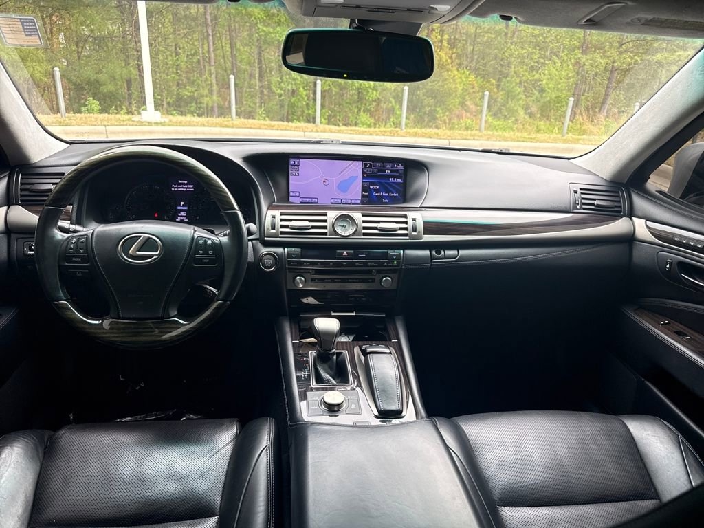 Used 2013 Lexus LS 460 L w/ Preferred Accessory Package image 16