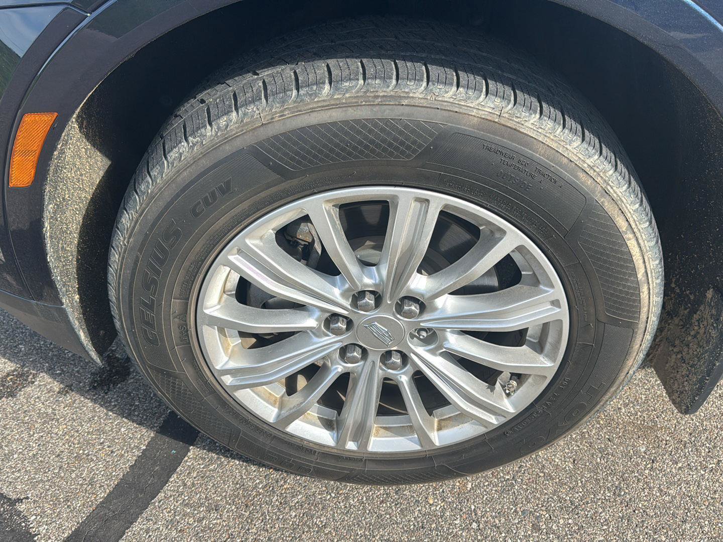 Used 2017 Cadillac XT5 FWD image 9