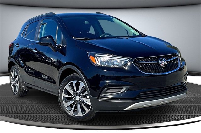 Used 2022 Buick Encore Preferred w/ Safety Package image 3