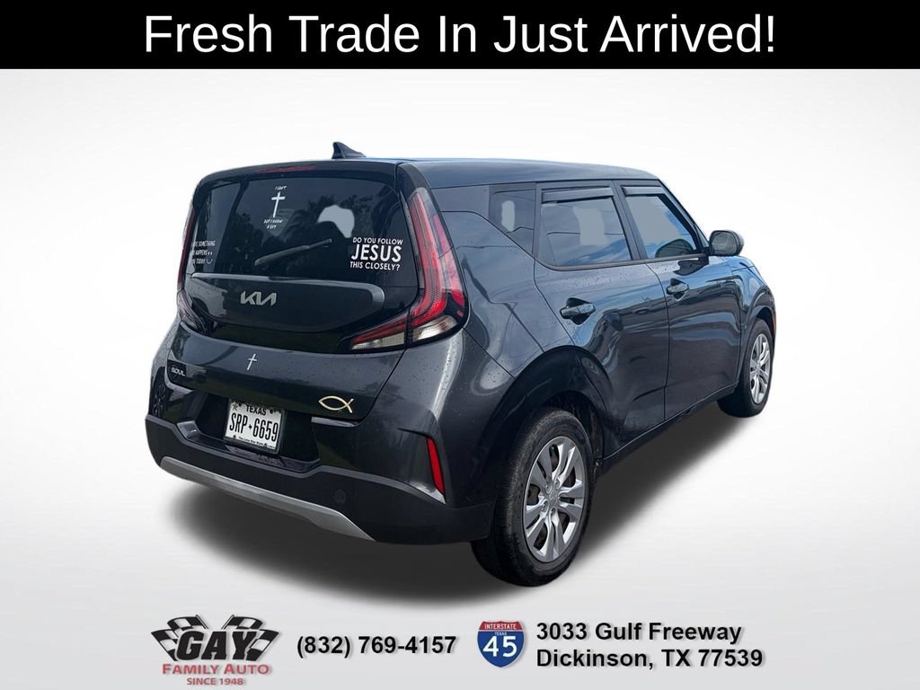 Used 2023 Kia Soul LX FWD image 9